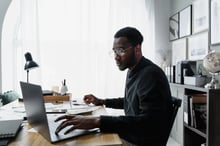 How can treatment centers reduce missed calls, web inquiries, and voicemails using AI?
