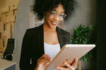 How can AI help behavioral health admissions teams boost conversions and reduce no-shows?